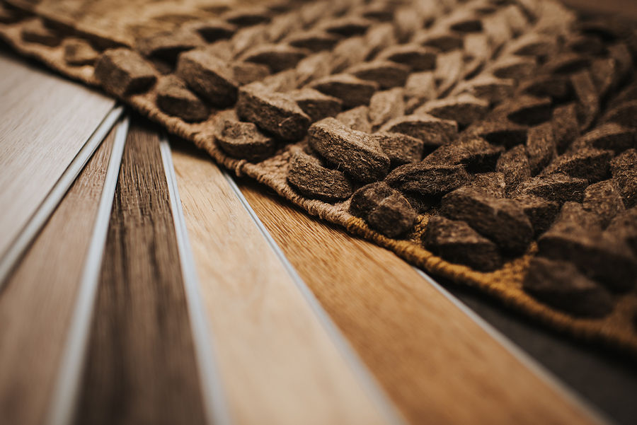 Bodenbeläge - Breit gefächerte Auswahl an Holz-, Textil- und Vinylböden